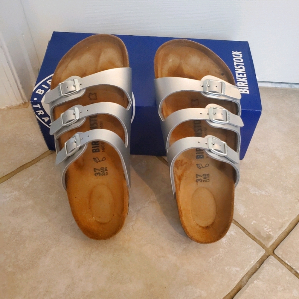 Birkenstock Birko-Flor 37 - 6.5 or 7 Like New